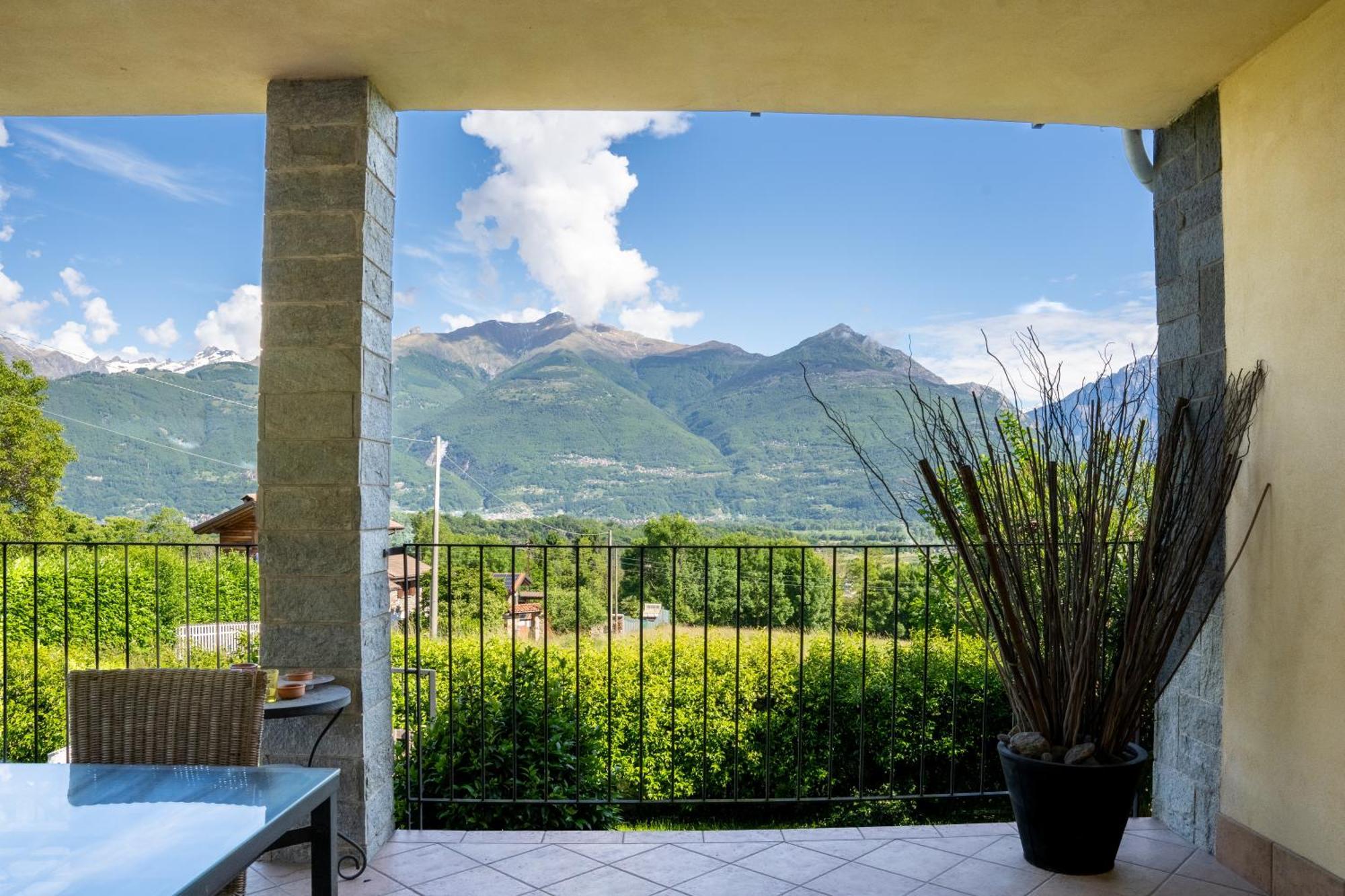 Casa Latteria Lake Como Colico Εξωτερικό φωτογραφία